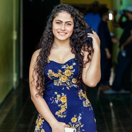 Sandani Fernando