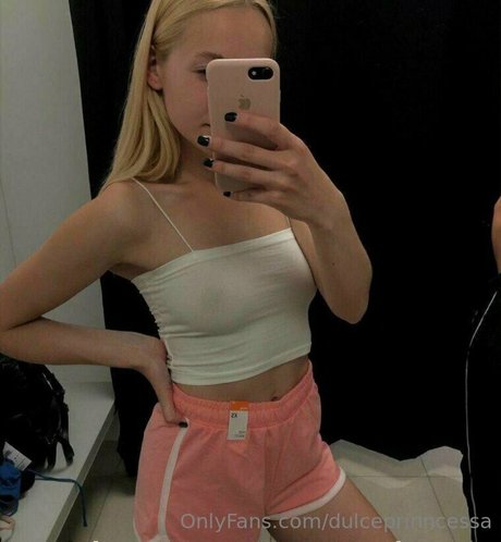 Photo nue de fuite OnlyFans de Dulceprinncessa