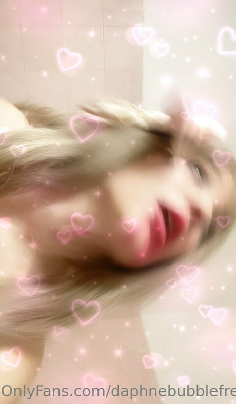 Photo nue de fuite OnlyFans de Daphnebubblefree
