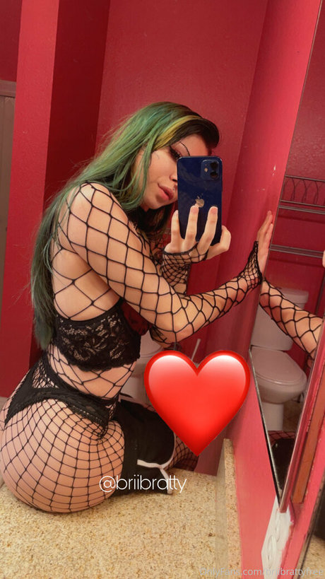Photo nue de fuite OnlyFans de Battydoll