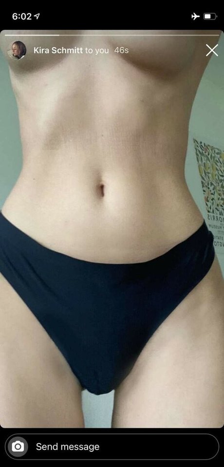 Photo nue de fuite OnlyFans de Kira Schmitt