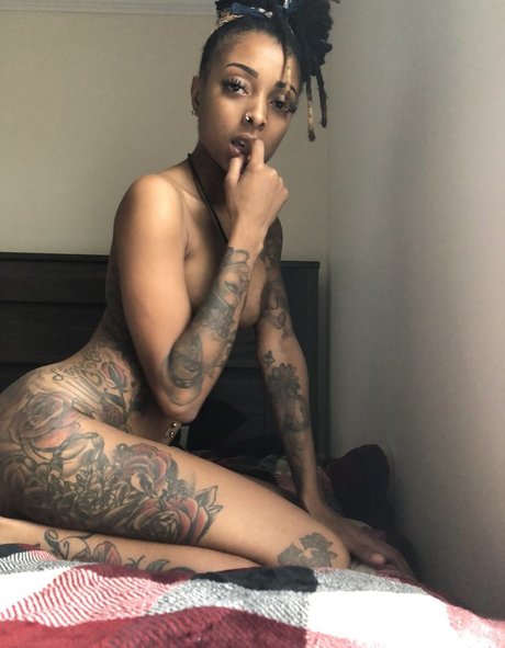Photo nue de fuite OnlyFans de Dannie Ace