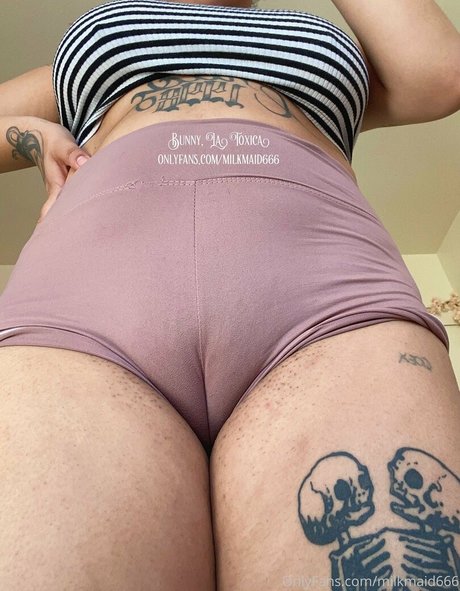 Photo nue de fuite OnlyFans de Milkmaid666