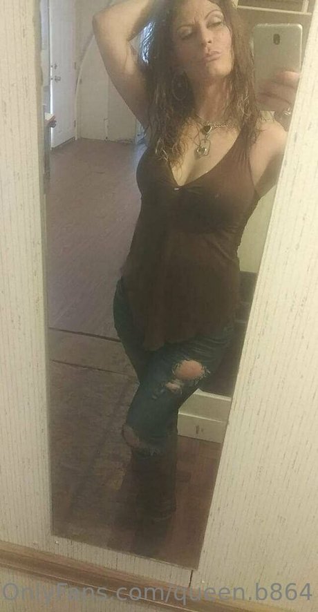 Queenb864