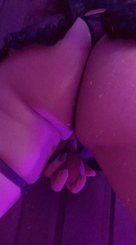 Photo nue de fuite OnlyFans de Berryly