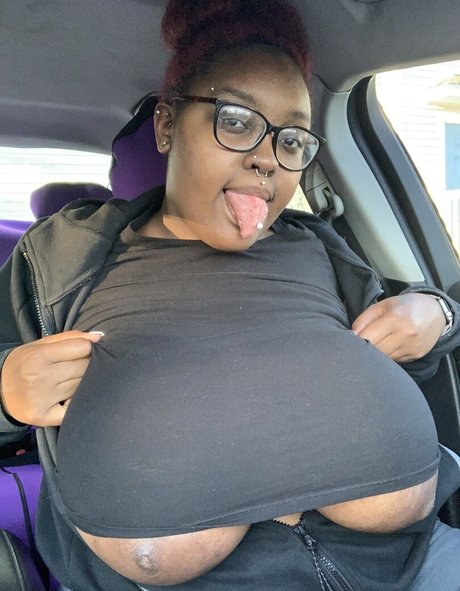 Photo nue de fuite OnlyFans de Thickkbeauty