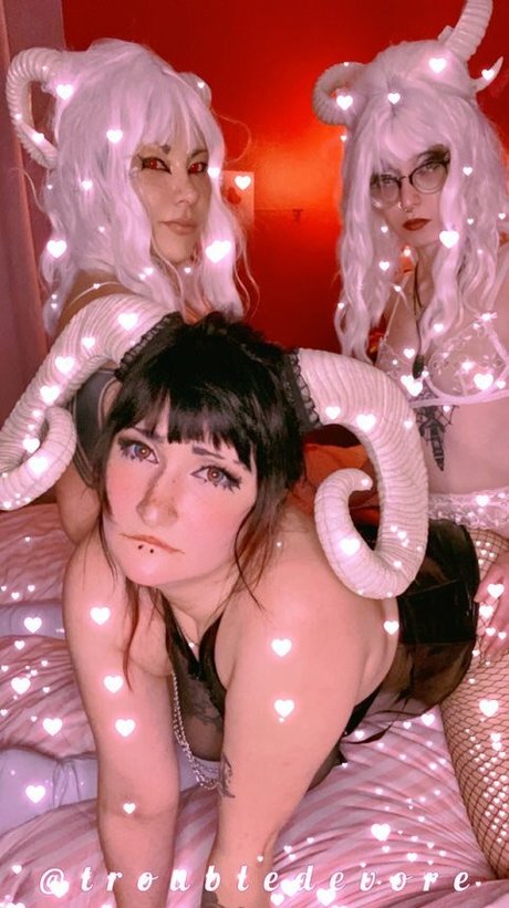 Photo nue de fuite OnlyFans de Triflindevore