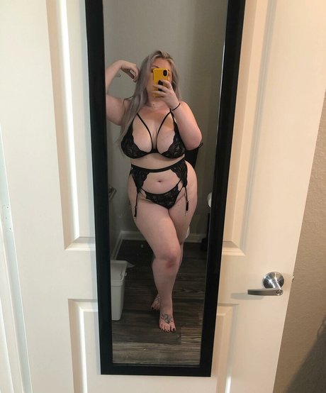 Photo nue de fuite OnlyFans de Bailey Bee