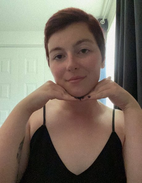 Photo nue de fuite OnlyFans de Ghouliecunt