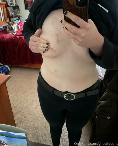 Photo nue de fuite OnlyFans de Ghouliecunt