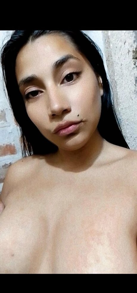 Photo nue de fuite OnlyFans de Gggloria