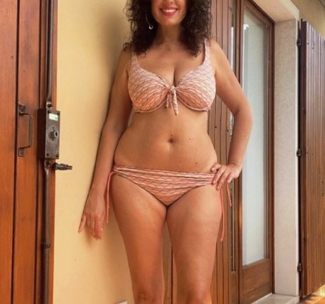 Photo nue de fuite OnlyFans de Rossana Doria