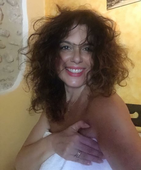 Photo nue de fuite OnlyFans de Rossana Doria