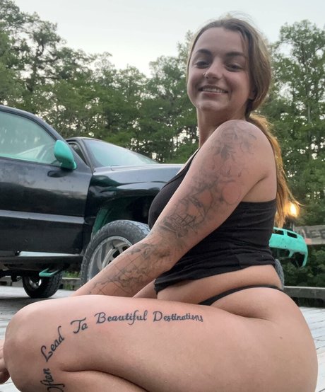 Photo nue de fuite OnlyFans de Backwoodsbaddasf