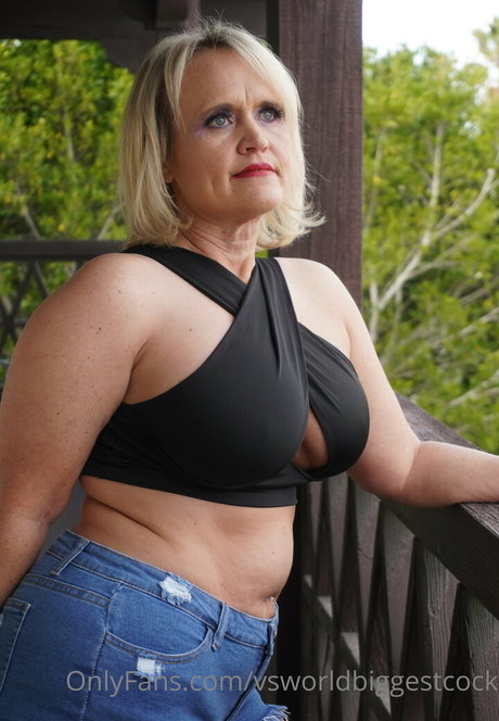 Vsworldbiggestcock