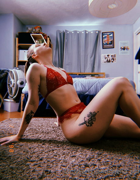 Photo nue de fuite OnlyFans de Stellasin