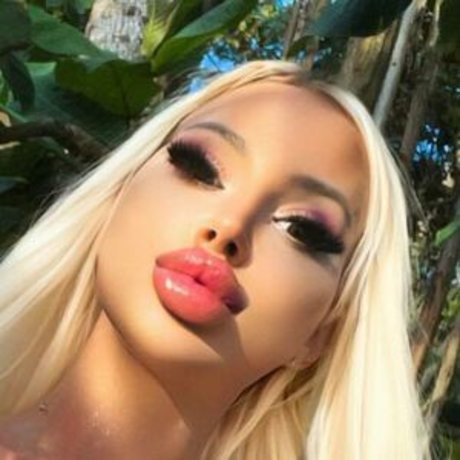 Photo nue de fuite OnlyFans de Russian Bomba Tut