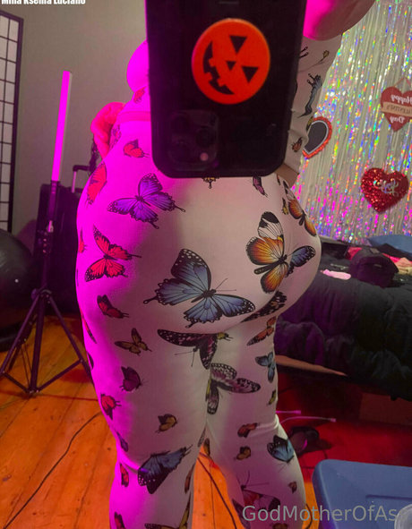 Godmotherofassfree
