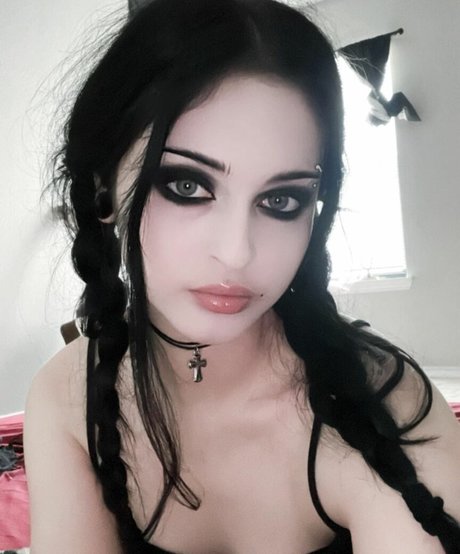 Photo nue de fuite OnlyFans de Bleachb0n3s