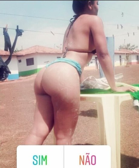 Photo nue de fuite OnlyFans de Leyla Britto