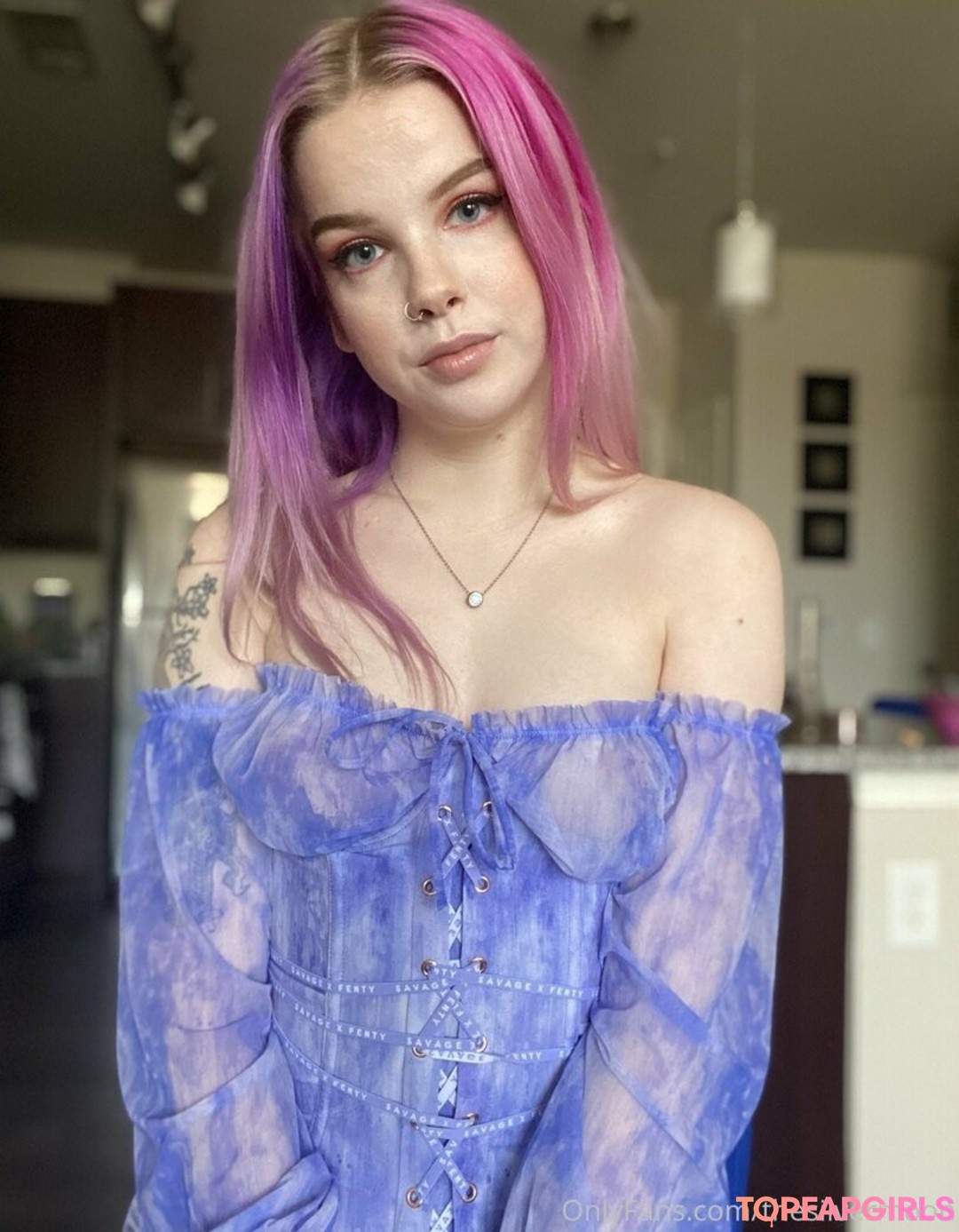 Photo nue de fuite OnlyFans de Thesilvermoon #1020