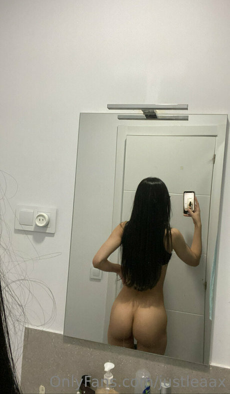 Photo nue de fuite OnlyFans de Justleaax