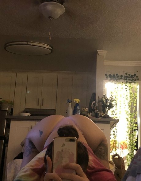 Photo nue de fuite OnlyFans de Angelicbby2