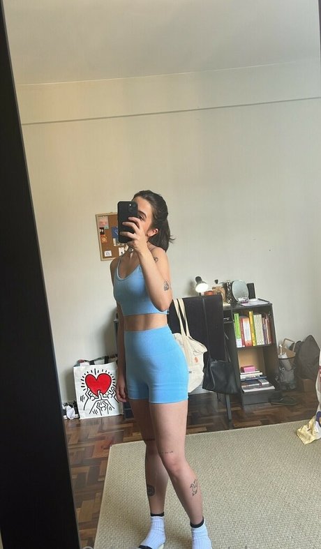 Photo nue de fuite OnlyFans de Glrmmro