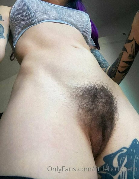 Littlehollybeth