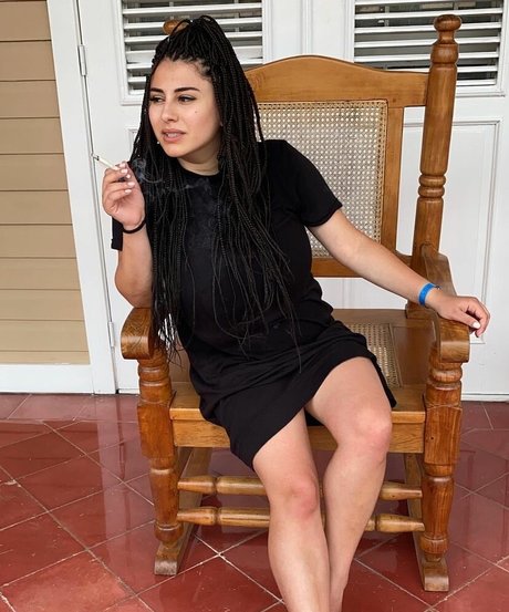 Photo nue de fuite OnlyFans de Rozzzywow