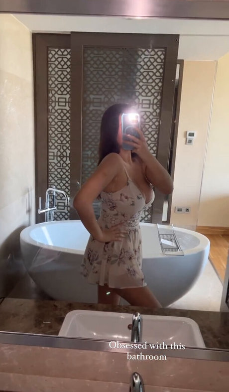 Photo nue de fuite OnlyFans de Simone Goodall