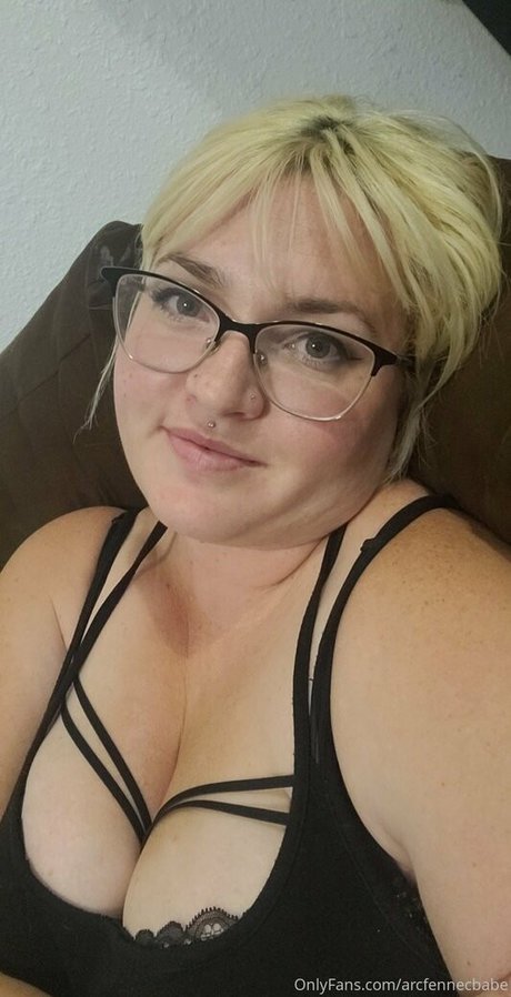 Photo nue de fuite OnlyFans de Arcfennecbabe
