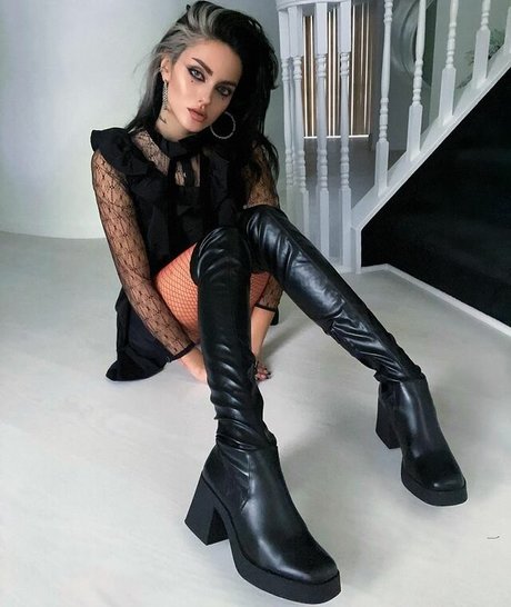 Photo nue de fuite OnlyFans de Autumngravesz