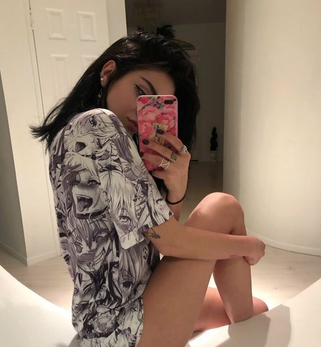 Photo nue de fuite OnlyFans de Autumngravesz