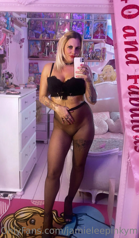 Jamieleepinkymummy