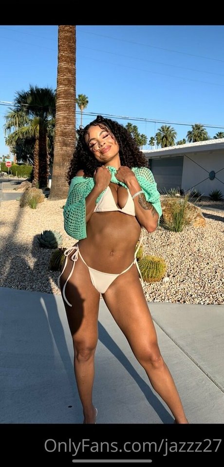 Photo nue de fuite OnlyFans de Jazzz27