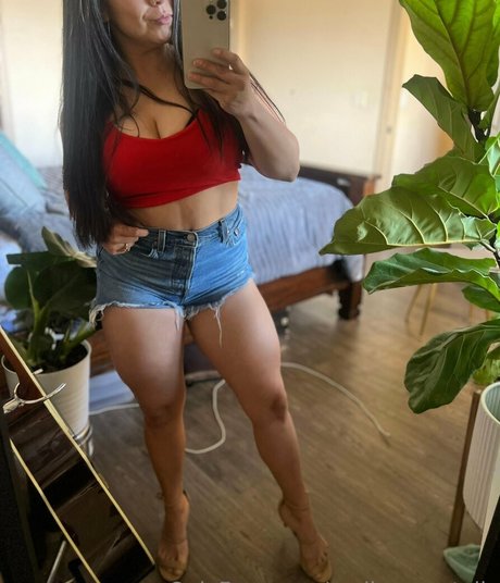 Photo nue de fuite OnlyFans de Nadianevertells