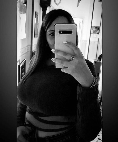 Photo nue de fuite OnlyFans de Teresa V