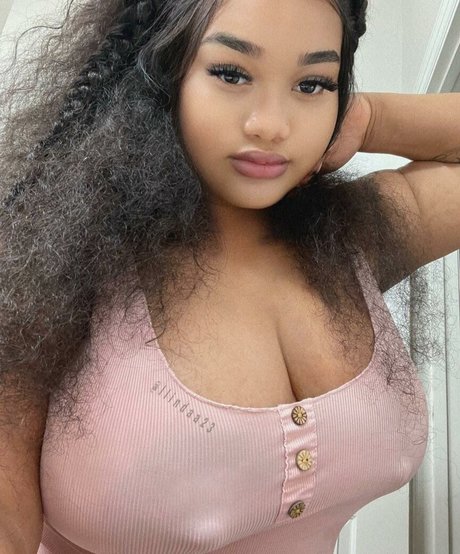 Photo nue de fuite OnlyFans de Goddess07