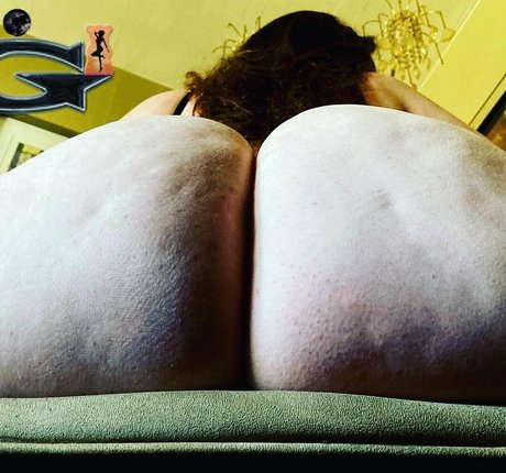 Photo nue de fuite OnlyFans de Supergummiegirlycami