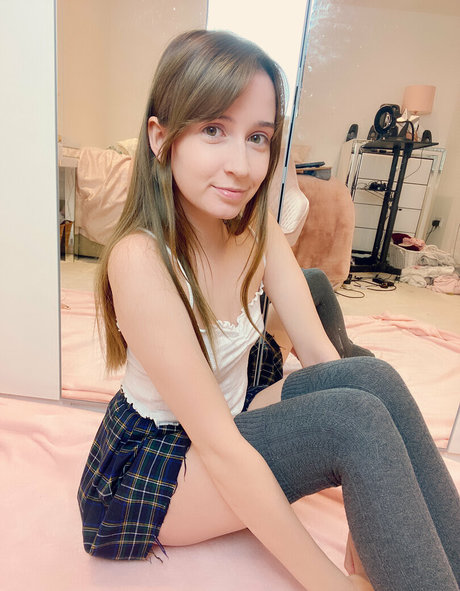 Photo nue de fuite OnlyFans de Kirafree
