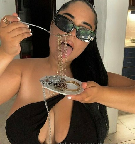 Photo nue de fuite OnlyFans de Namesyousee