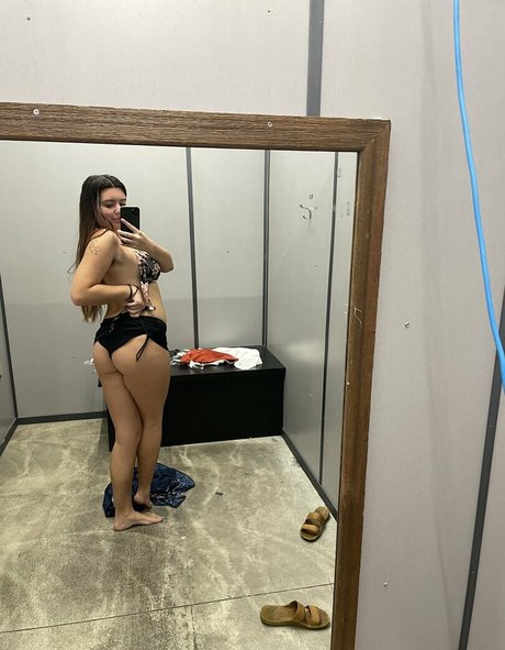 Photo nue de fuite OnlyFans de Loserlexxxfree