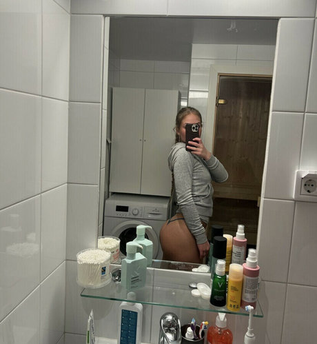 Photo nue de fuite OnlyFans de Dicte Degn