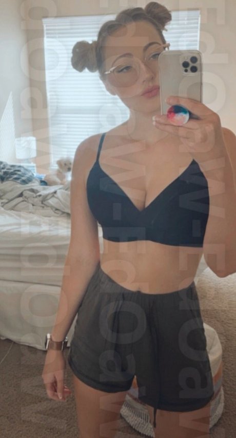 Photo nue de fuite OnlyFans de Cannibalqueen