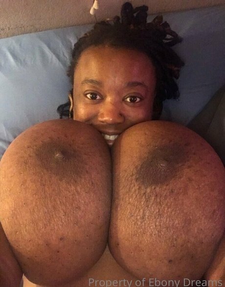 Photo nue de fuite OnlyFans de Idreamofebony