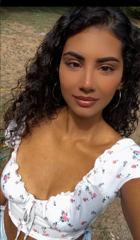 Photo nue de fuite OnlyFans de Priya Singh