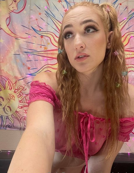 Photo nue de fuite OnlyFans de Neverlybaby