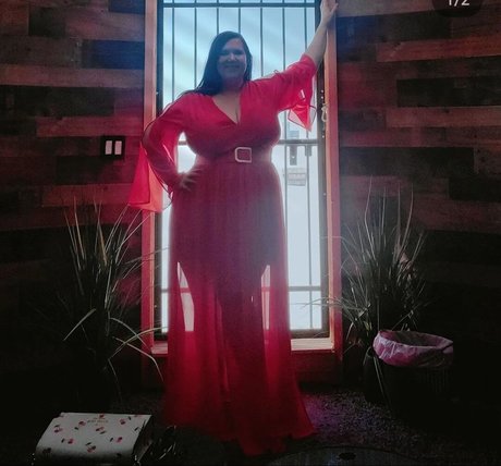 Photo nue de fuite OnlyFans de Curvesandcableweights