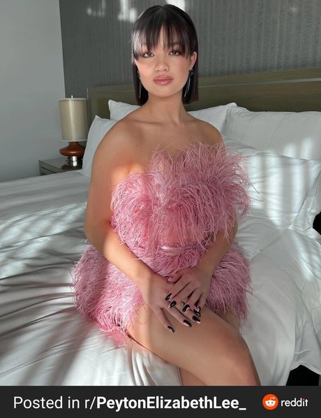 Photo nue de fuite OnlyFans de Peyton Elizabeth Lee